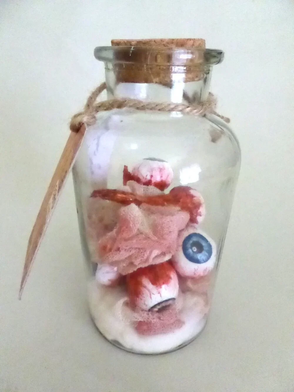 NEW 8” HALLOWEEN REALISTIC BLOODY EYEBALLS GLASS CORK STOPPER JAR ODDITY PROP